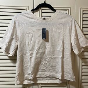 Express Cream Short Sleeve Tee